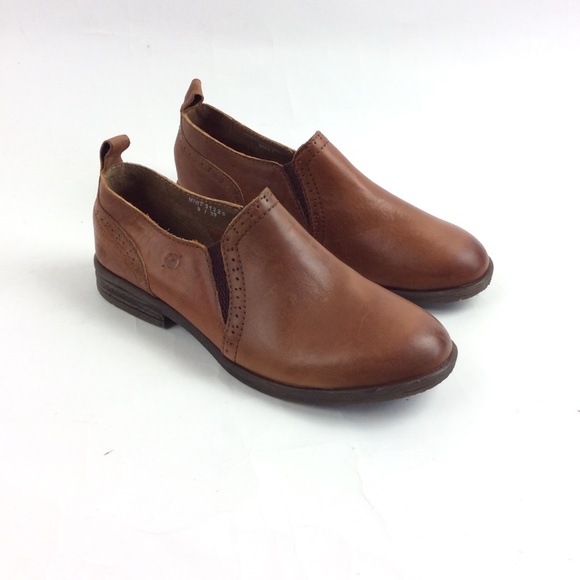 born fable shoes